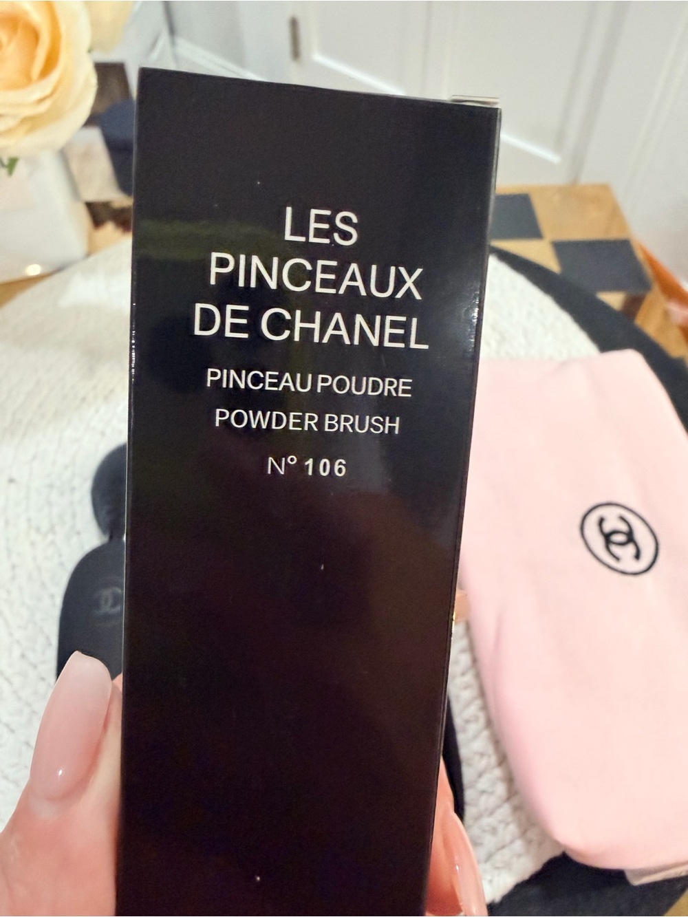 NEW | CHANEL Beauty Gift Set Pink Cosmetic Pouch Mirror Brush Makeup Accessories - Picture 3 of 10